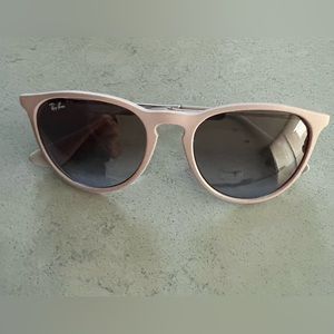 Ray-Ban Erika Sunglasses